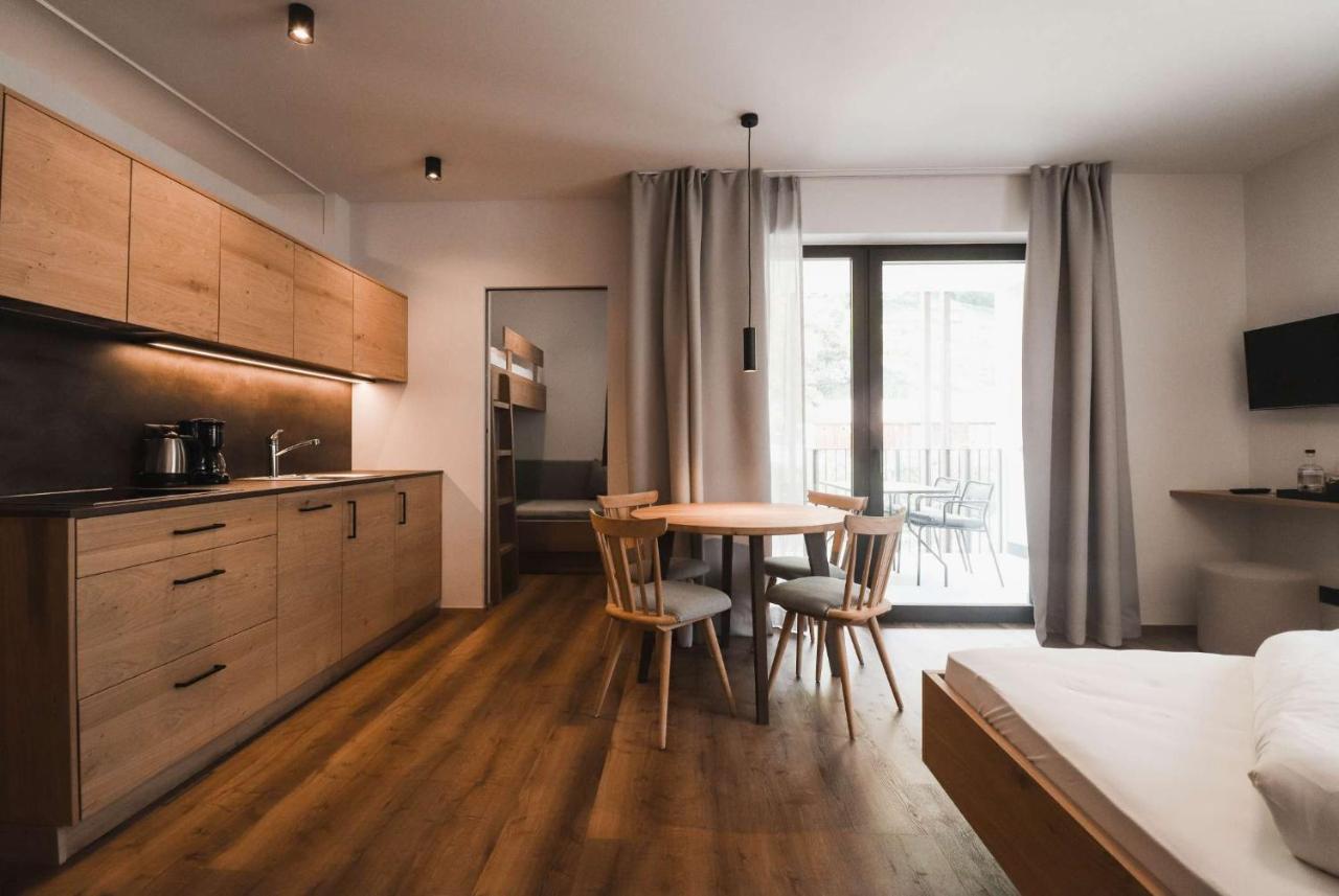 Garni Appartement Karnatsch Partschins Buitenkant foto